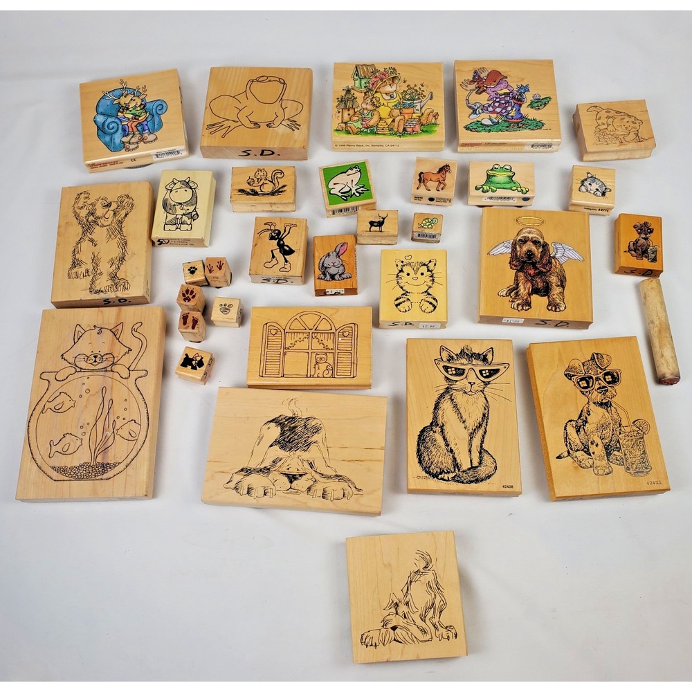 Mixed Lot Of 32 VTG Rubber Stamps Animal Tracks Frogs, Dogs, Cats, Foot Prints